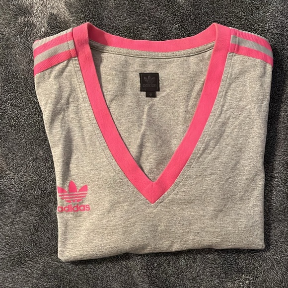 Y2K adidas stripe tee grey and pink circa 2004 size women’s medium - Picture 7 of 7